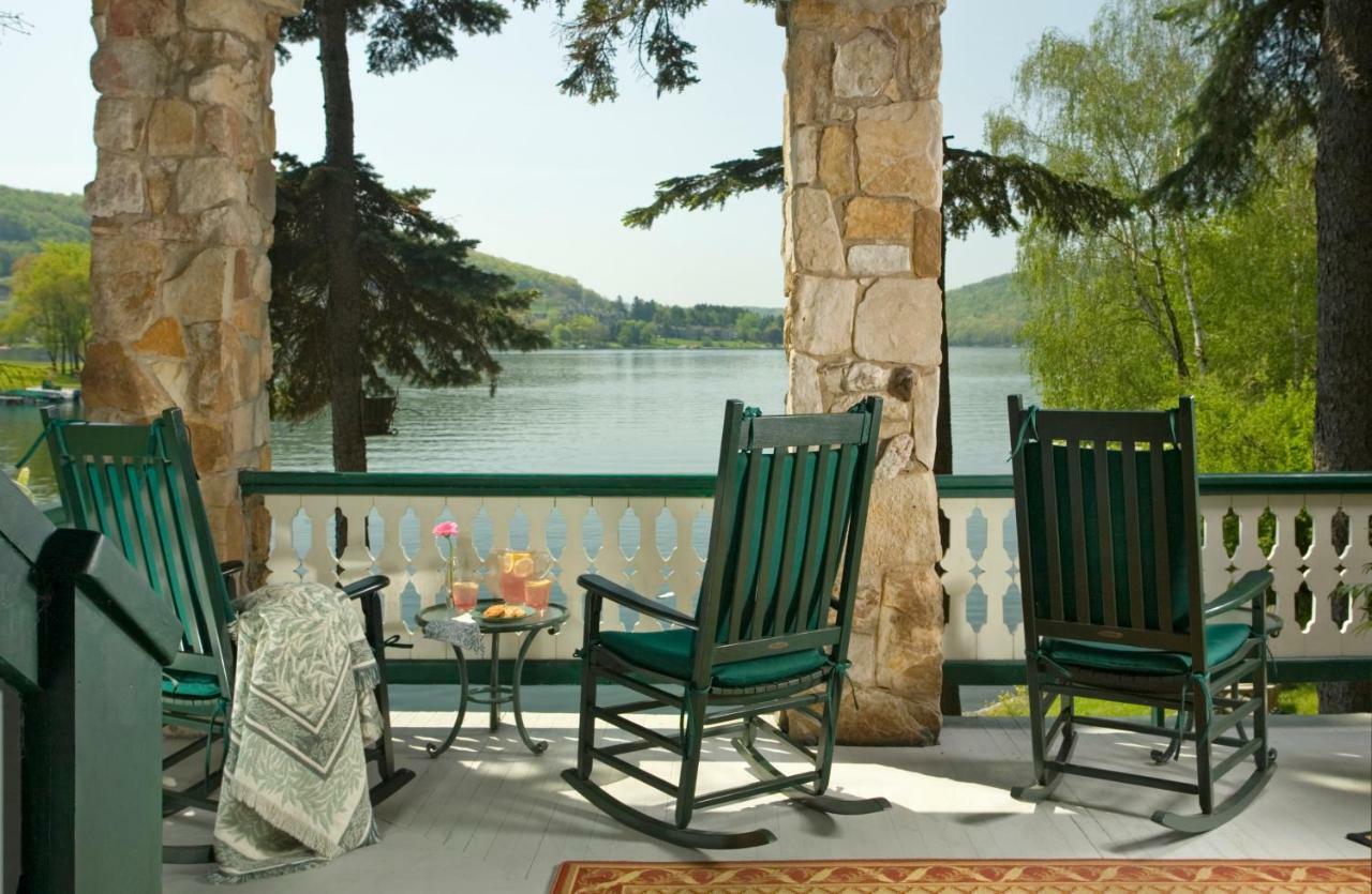 Lake Pointe Inn McHenry Exterior photo